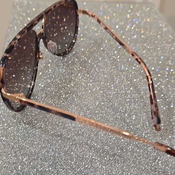 Quay Australia High Profile 51MM Tortoise Aviator Sunglasses - Picture 5 of 9